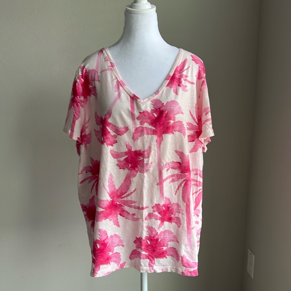 Sonoma women’s light pink capped sleeve teeshirt